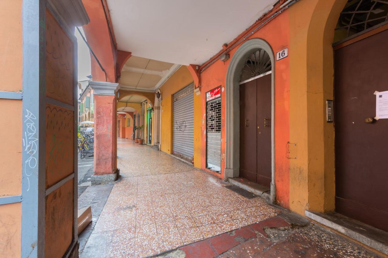 Universita E Centro Storico Mascarella Apartment بولونيا المظهر الخارجي الصورة